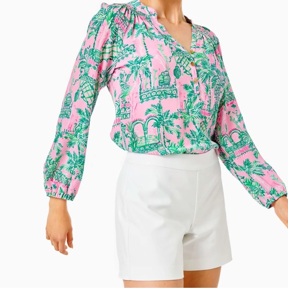 Lilly Pulitzer Pants - Lilly Pulitzer Alessi Stretch Shorts Resort White 🌟🤍🌟